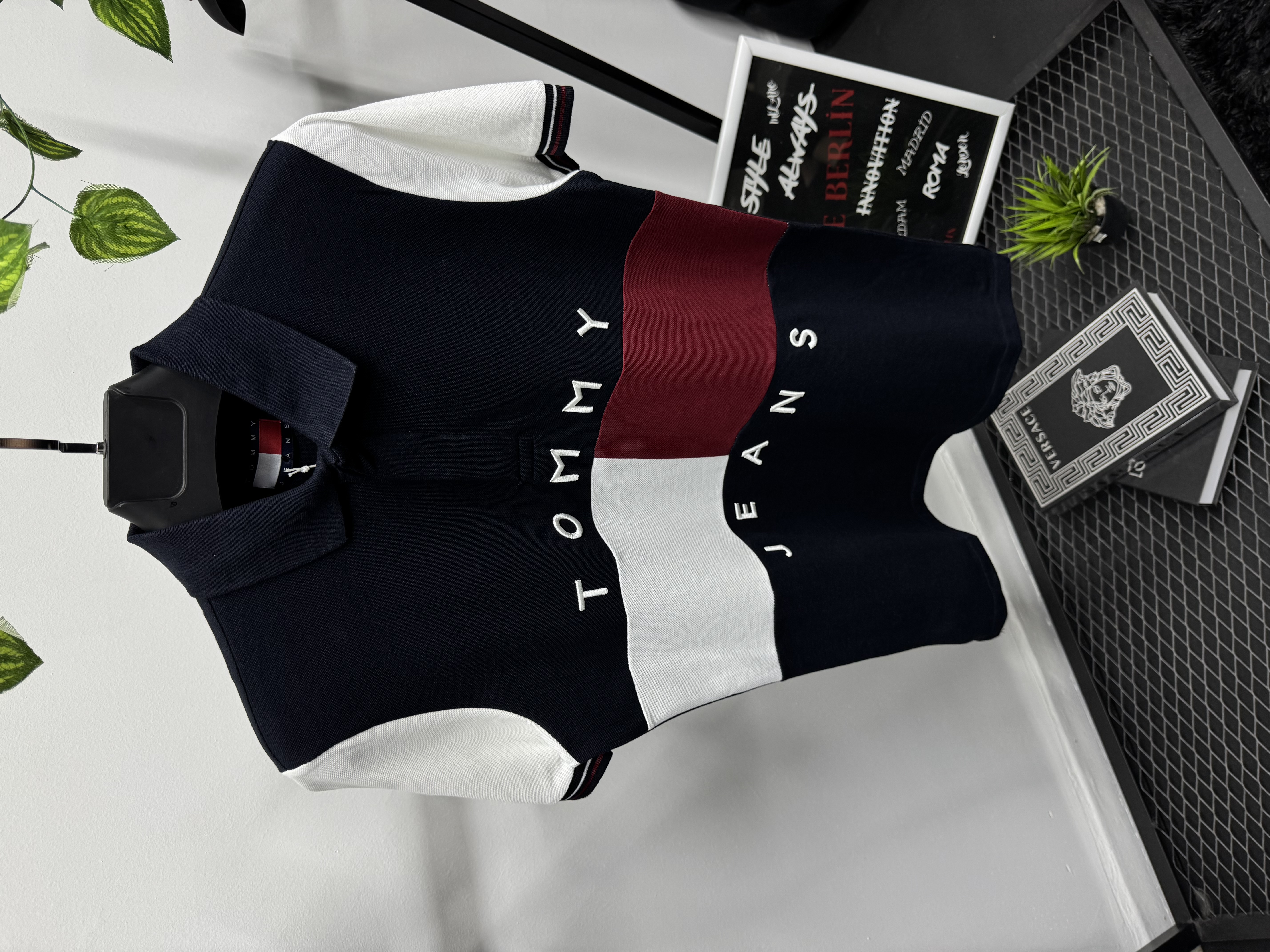 TOMMY HILFIGER TİŞÖRT - T-SHİRT